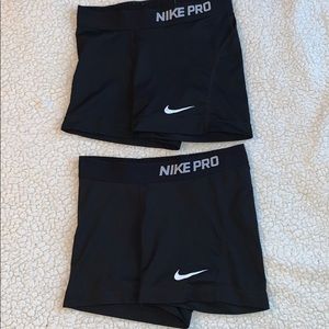 2 Nike pro compression shorts